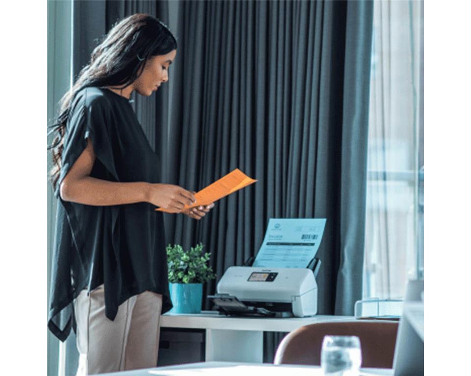 Brother Namizni optični skener ADS-4550W