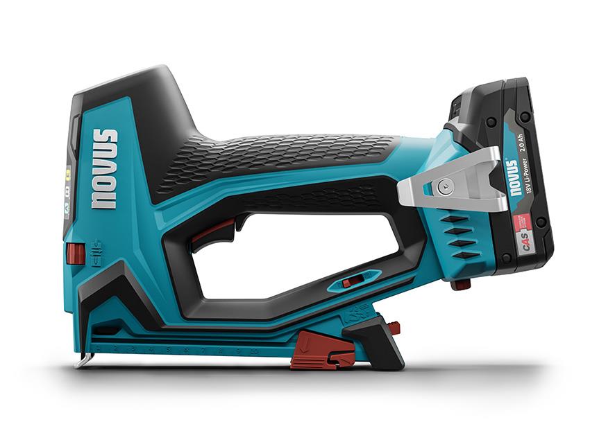 Novus Akumulatorski tapetniški spenjač J-550